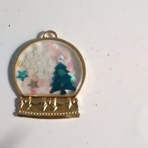 Resin jewelry